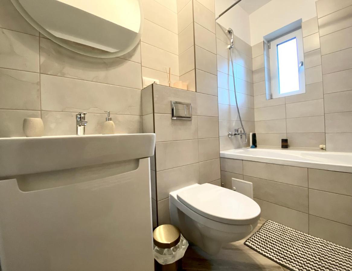 Moonrise Apartment Brasov Exterior photo
